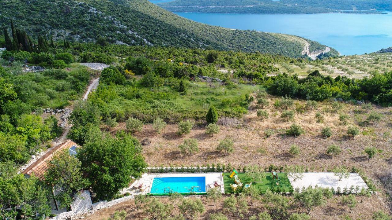 Holiday Home Zavala Клек Екстериор снимка